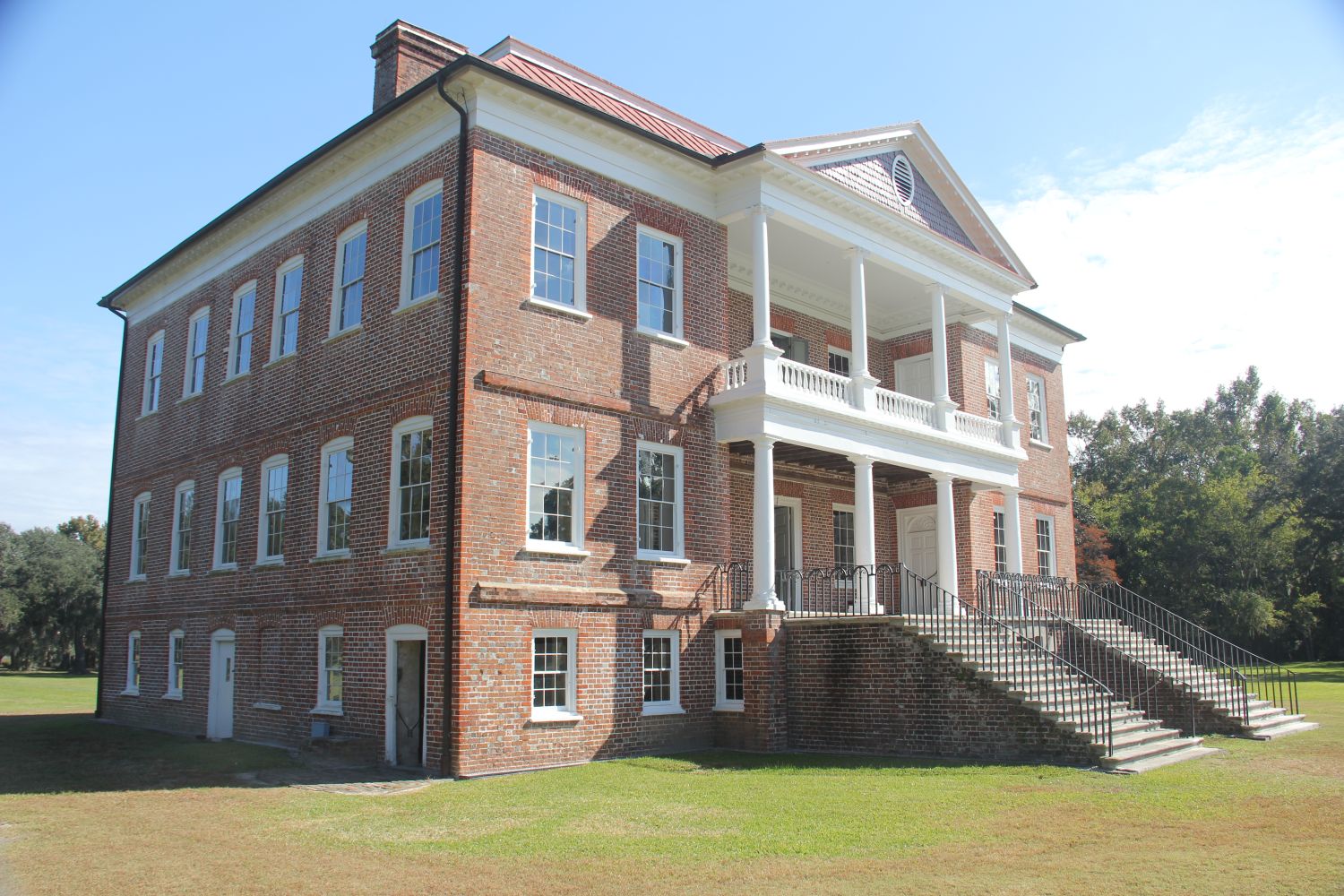 Drayton Hall