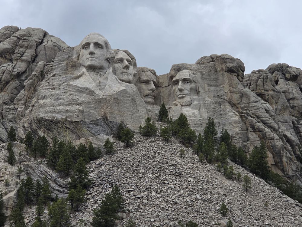 Mount Rushmore NM