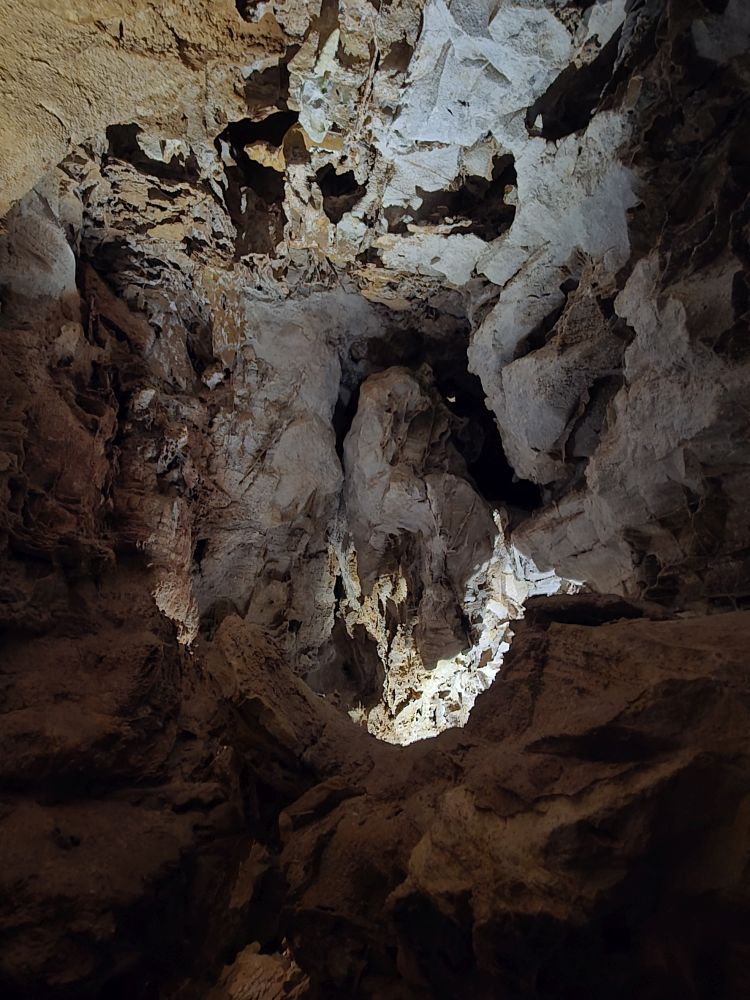 Wind Cave Natural Entrance Tour
