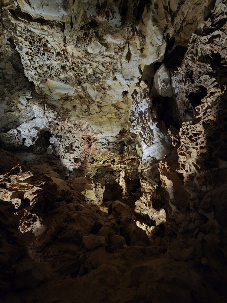 Wind Cave Natural Entrance Tour