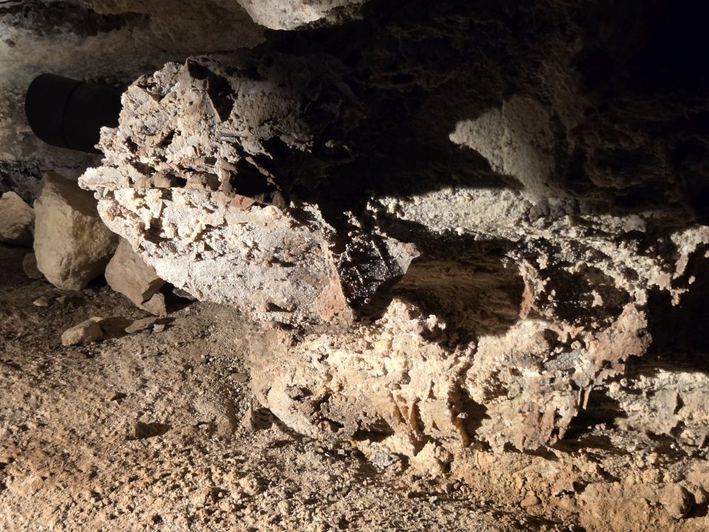 Wind Cave Natural Entrance Tour